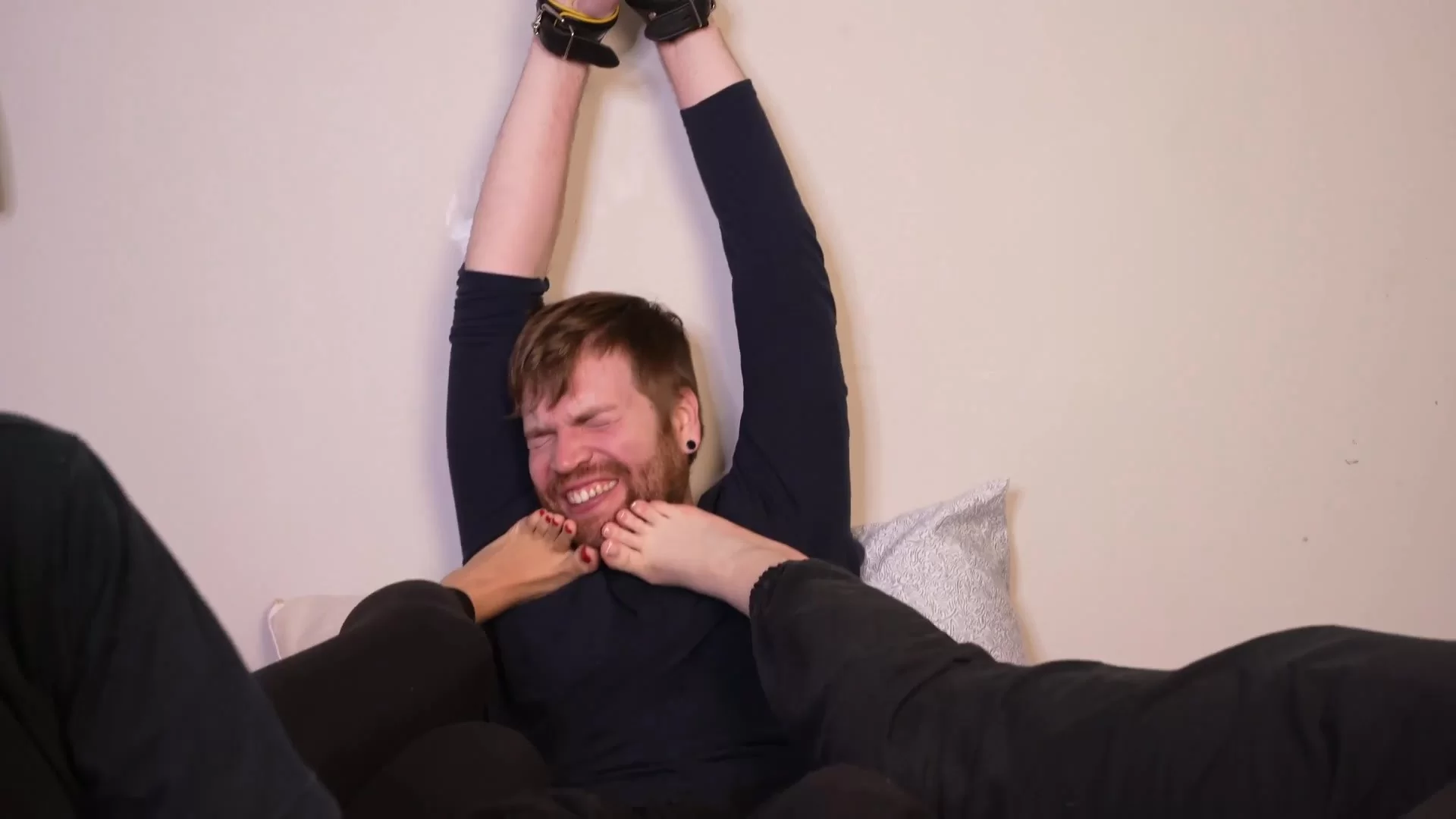 TheTickleRoom – Wifes 2 on 1 Betrayal!-ticklingguys